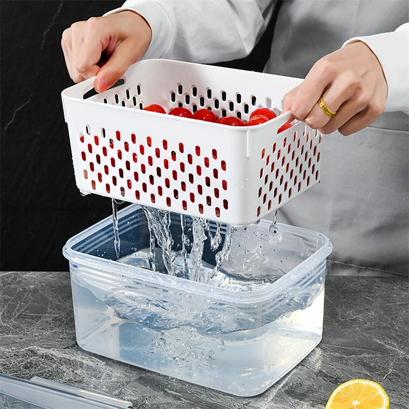 Contenitore organizer per frigorifero con cestello drenante per frutta e verdura
