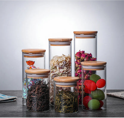 Contenitore in Vetro Ermetico con Coperchio in Bambù: Praticità e Stile per la Tua Cucina