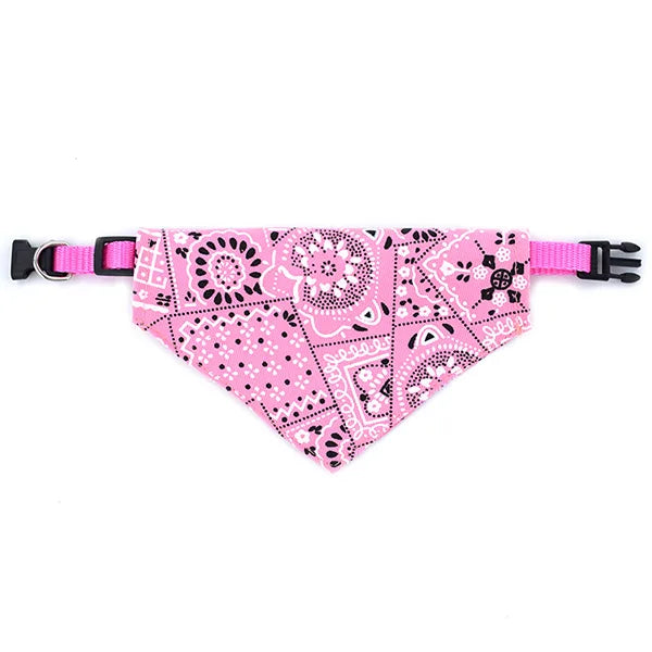 Bandana con collare regolabile per cani e gatti