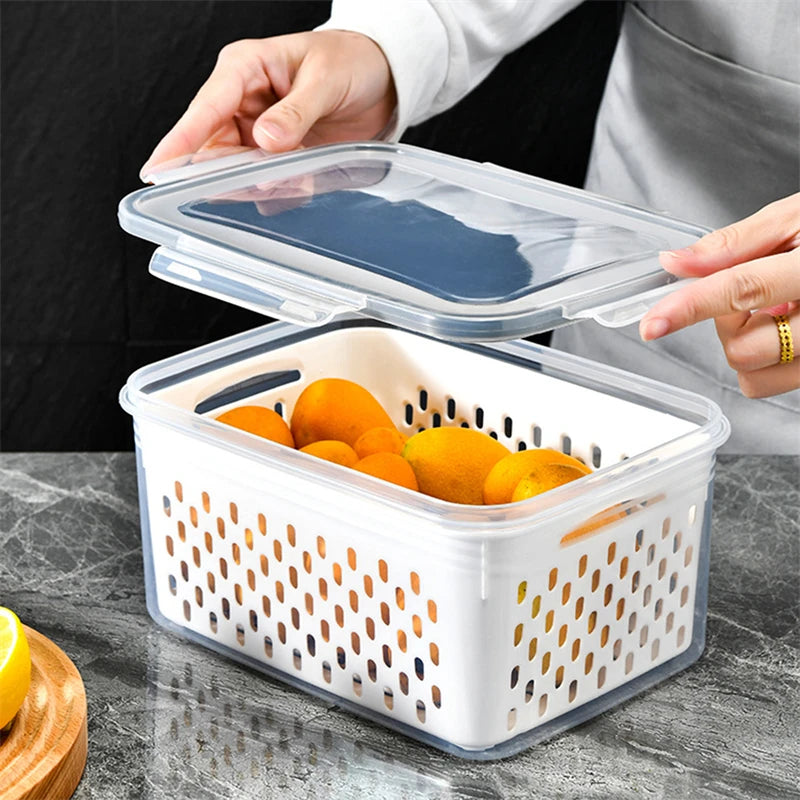 Contenitore organizer per frigorifero con cestello drenante per frutta e verdura